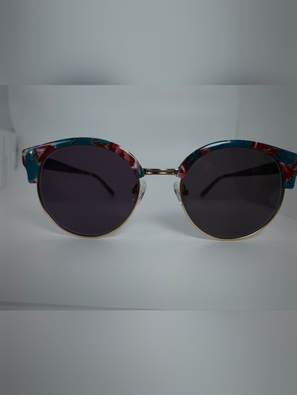 SambaRound Floral Acetate & Metal  Emerald/Pink.